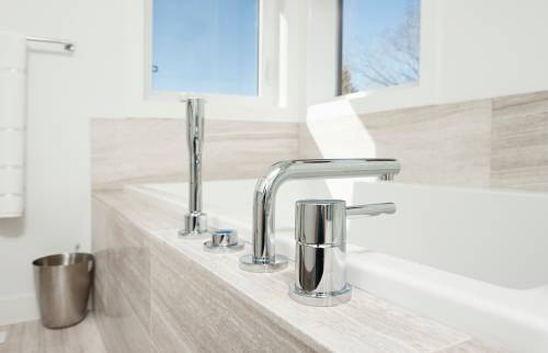 Détails de la robinetterie - salle de bain familiale Houdan