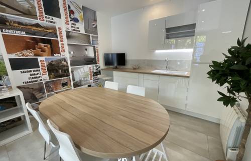 Cuisine française blanc et bois pas chère 