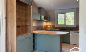 cuisine-moderne-avec-ilot-ovale-vannes