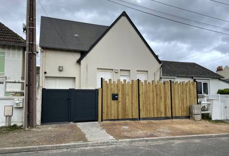 Nouvelle clôture et nouveau portail  (Ouistreham 14150)