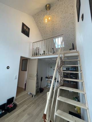 Chambre enfant avec plafond cathédrale (Saint-Pierre-du-Perray 91280)