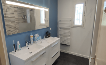 Carnet de chantier d’une rénovation de salle de bain à Crémieu : remplacement du mobilier