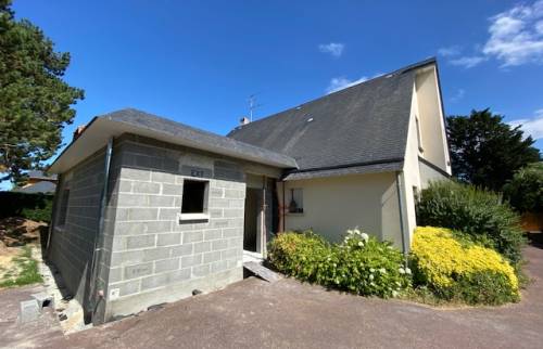 L'extension avec le ravalement de façade