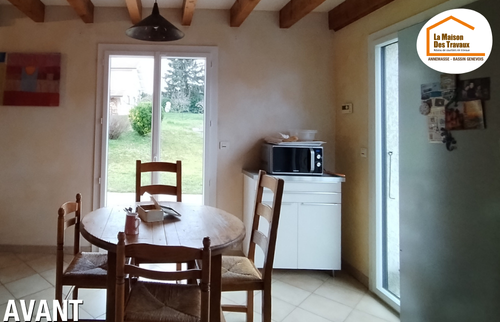 rénovation lumineuse, projet de rénovation intérieure, courtier en travaux Haute-Savoie, rénovation séjour cuisine, peinture intérieure design