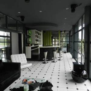 Aménagement et création de mobilier - Bar contemporain ouvert sur le séjour