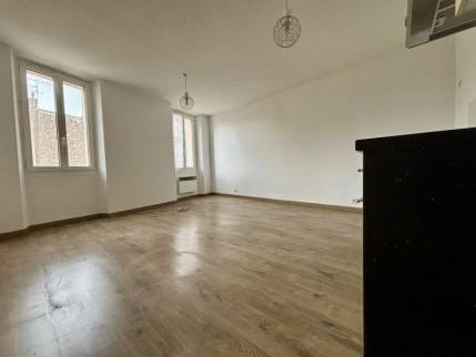 Remise à neuf murs et plafonds 83