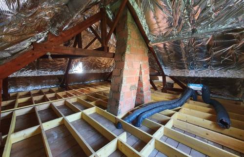 Isolation des combles : le solivage : Ajout de solivage pour faciliter l'aménagement futur dans les combles