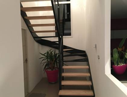 escalier contemporain à Talant