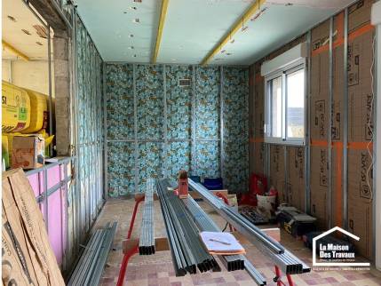 La Maison des Travaux Vannes Isolation de cuisine