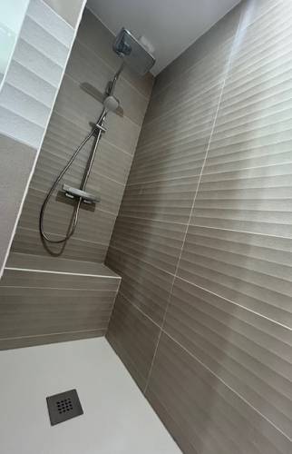 Rénovation de salle de bain à Saint-André-les-Vergers douche 2