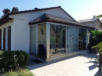 Maison avec véranda avant travaux d'extension bois - Meximieux 01800