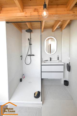 salle de bain à rénover
