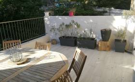 Terrasse tropézienne terminée côté