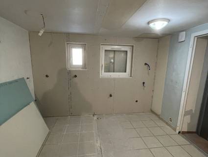 Travaux de rénovation de cuisine avec doublage de cloisons et plafonds - Bourg-lès-Valence 26