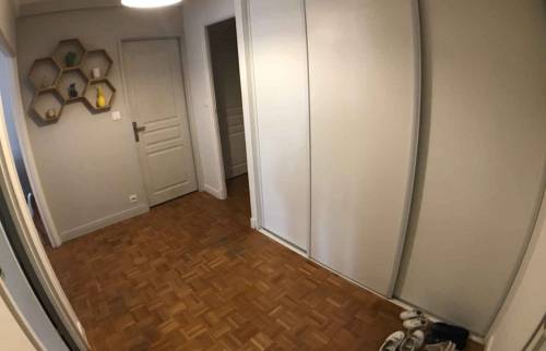 Sol dans l'entrée avant travaux