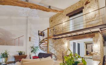 Réalisation d'un escalier métal avec coursive, en finition effet "rouillé", commune du Val de Saône