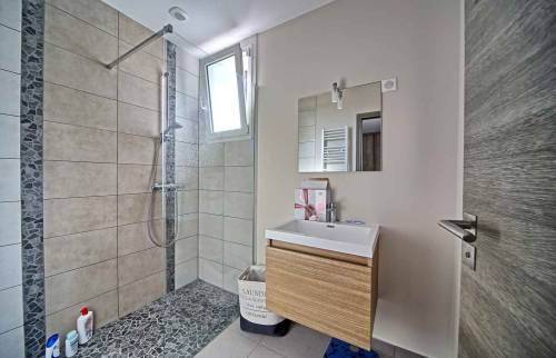 Salle de bain suite parentale à Montgeron
