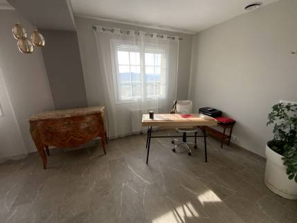 Rénovation de résidence secondaire avec coin bureau dans la chambre parentale - Villeneuve en Retz 44580