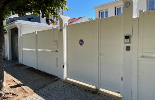 Palissade et portail