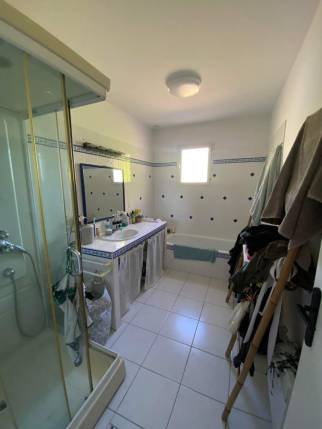 Ancienne salle de bain avant travaux de rénovation - Montauban 82000