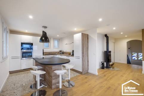 Rénovation complète d'une villa contemporaine sur 2 niveaux, Champagne au Mont D'Or