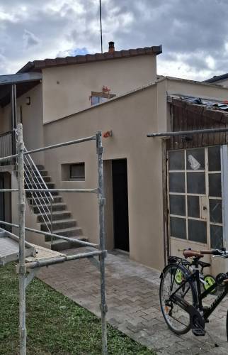 Façade arrière en cours