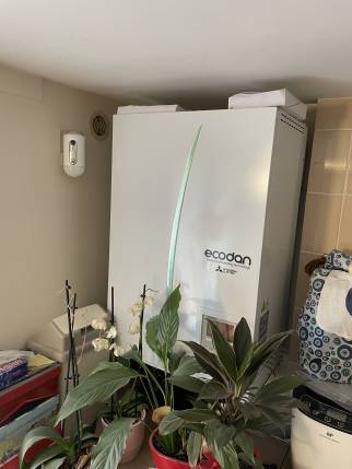 Pompe à chaleur air-eau murale en remplacement de l'ancienne chaudière à gaz (Yerres 91330)