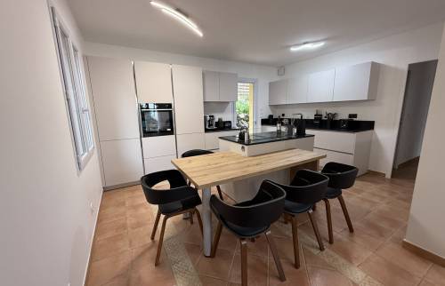 Vue de la pièce de l'angle