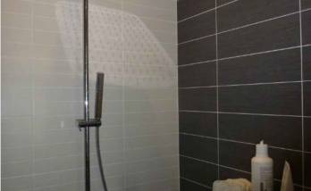 Pose d'une douche deux fonctions