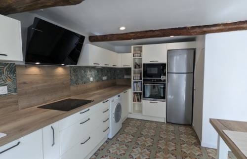 Rénovation d’une cuisine dans une maison ancienne à Sautron carrelage