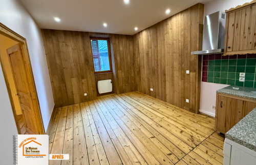 rénovation montagne Beaufort, appartement rénové Savoie, parquet bois massif, rénovation complète appartement, courtier en travaux Albertville