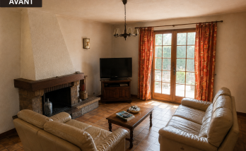 Salon avant rénovation dans une maison familiale à Cassis. Pièce de vie avec carrelage ancien, cheminée traditionnelle et décoration datée avant travaux.