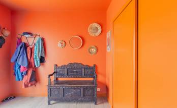 Décoration de l'entrée d'une maison située près de Landerneau (29)