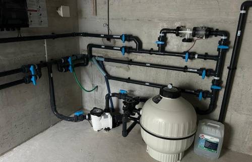 local technique de la piscine