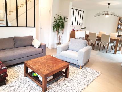  Pose de verrière intérieure entre l'entrée et le salon d'une maison - Pornic 44210