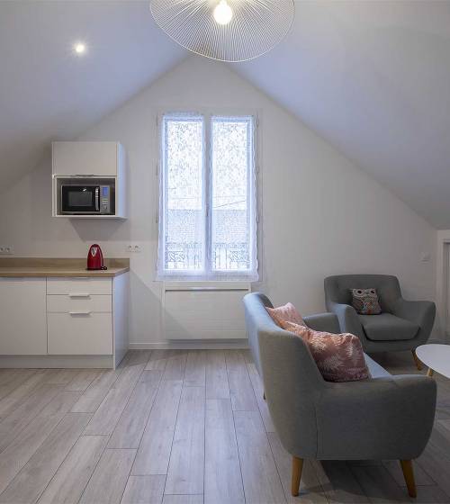 Aménagement de comble en deux-pièces indépendant (Brunoy 91800)