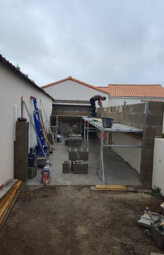  travaux dans garage aux sables d'olonne