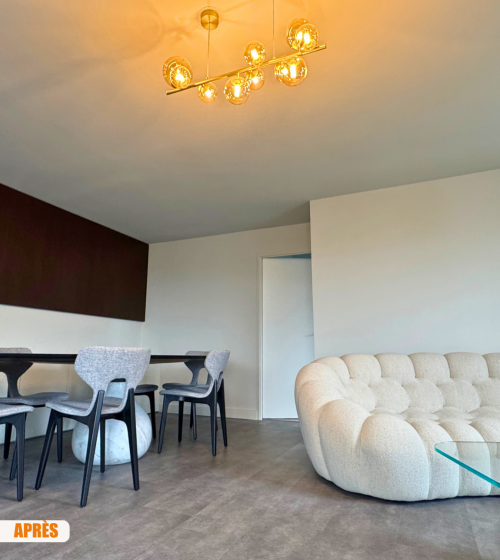 rénovation salle de bain design, mobilier bois sur mesure, éclairage LED et appliques, modernisation appartement Albertville, La Maison des Travaux Albertville