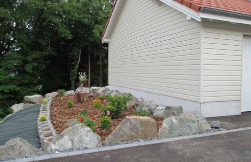 Petit jardin crée par les clients après les travaux à Altkirch