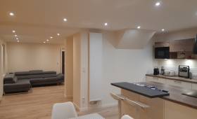 Rénovation de maison avec nouvelle cuisine ouverte - Saint-Vulbas 01