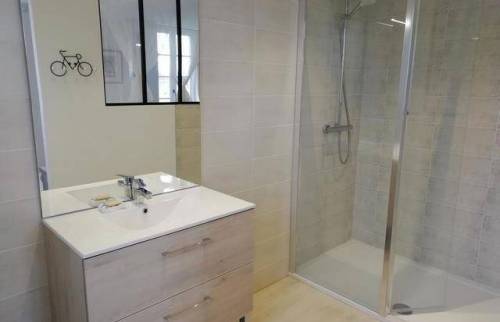 Transformation complète d’une ferme en habitation à Écotay-l’Olme (42600)