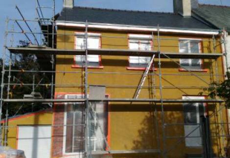 pose d'un primaire d'accroche spécifique