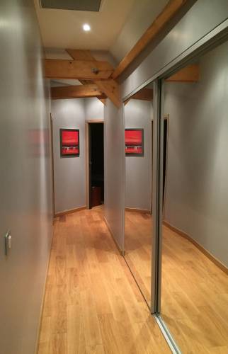 couloir avec placards sur mesure 