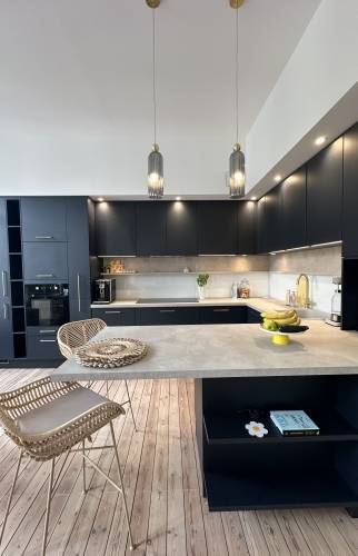 Rénovation d'un appartement avec une cuisine sur mesure à Bordeaux 