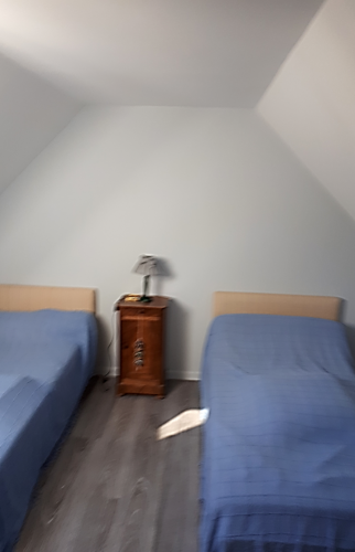 Chambre à l'étage sous les combles