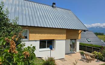 Isolation thermique par l'extérieur et rénovation des boiseries : une maison comme neuve !