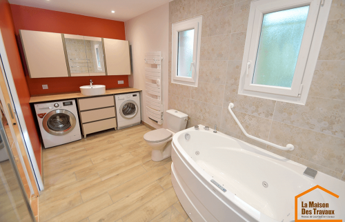 Agrandir une salle de bain accessible PMR