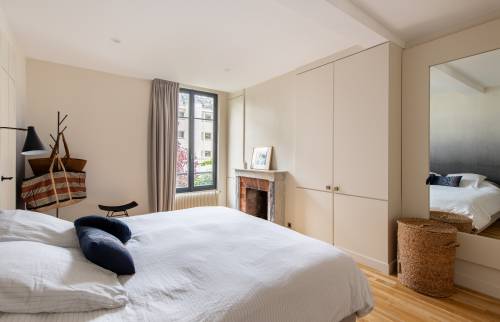 suite paretale avec salle de bain à Paris 16 comme un hotel
