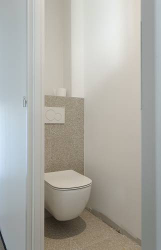 WC suspendu