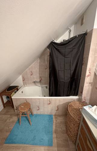 Salle de bain à Nevers (Avant travaux)